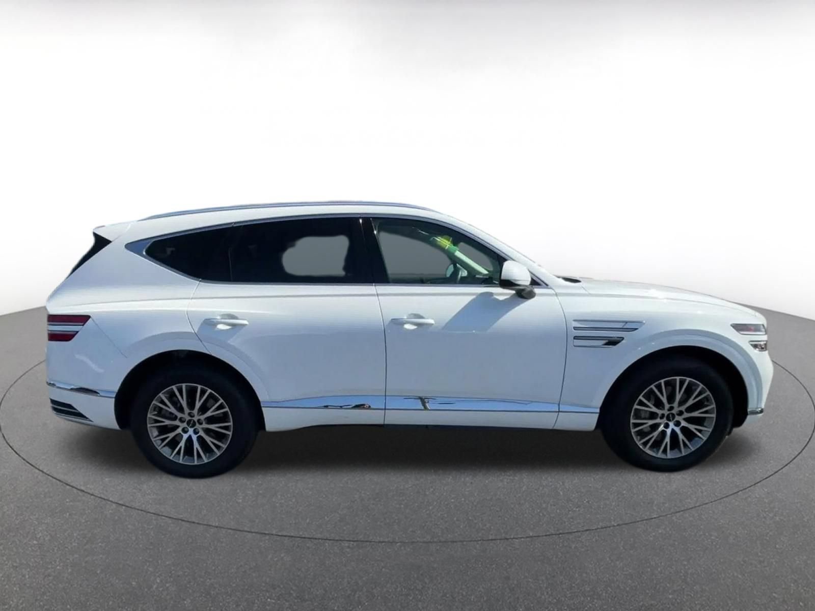 Thumbnail: 2026 Genesis GV80 - 15