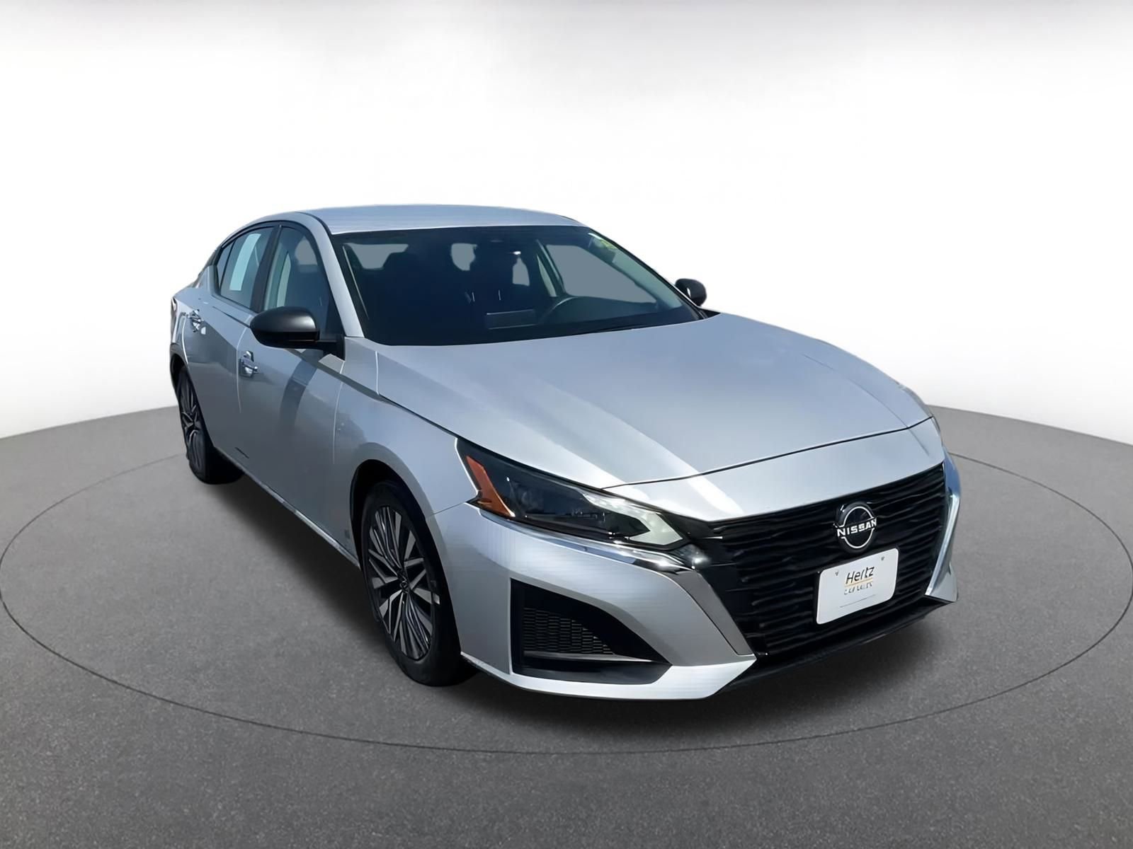 Thumbnail: 2024 Nissan Altima - 3