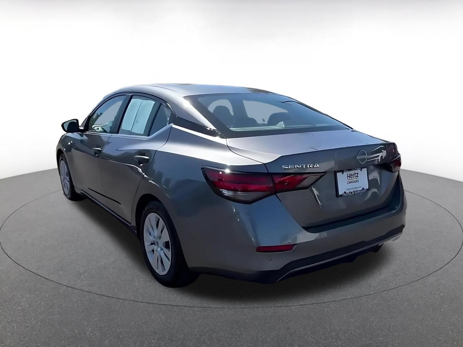 Thumbnail: 2025 Nissan Sentra - 9