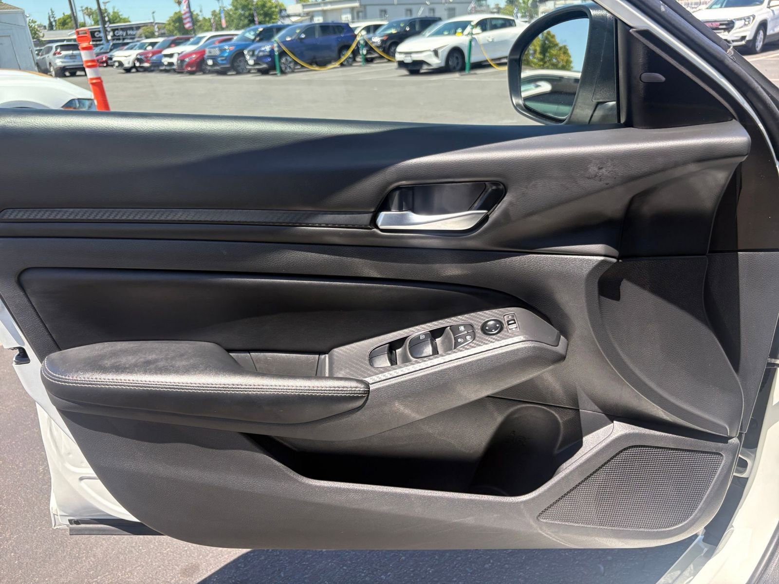 Thumbnail: 2025 Nissan Altima - 18