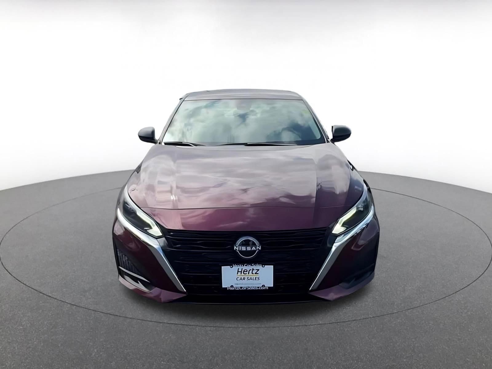 Thumbnail: 2025 Nissan Altima - 4
