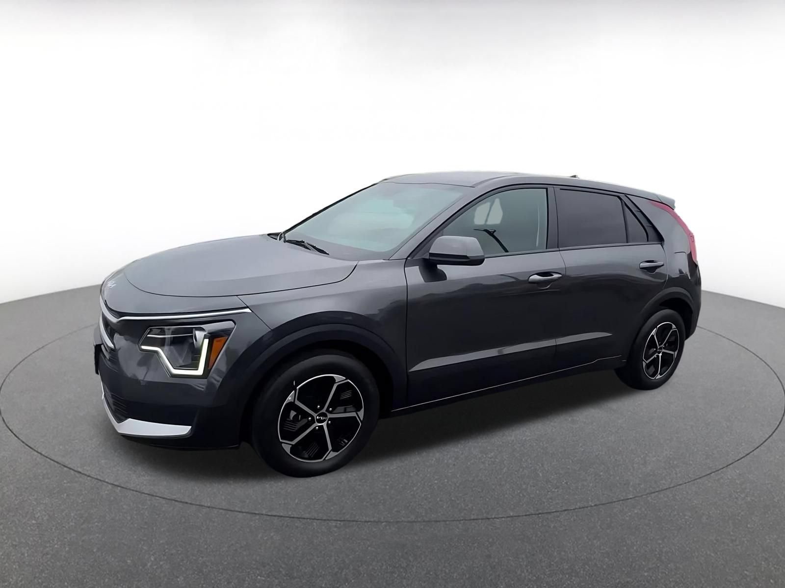 Thumbnail: 2026 Kia Niro - 8