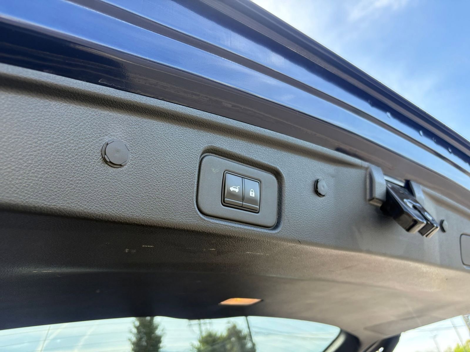 Thumbnail: 2025 Nissan Pathfinder - 23