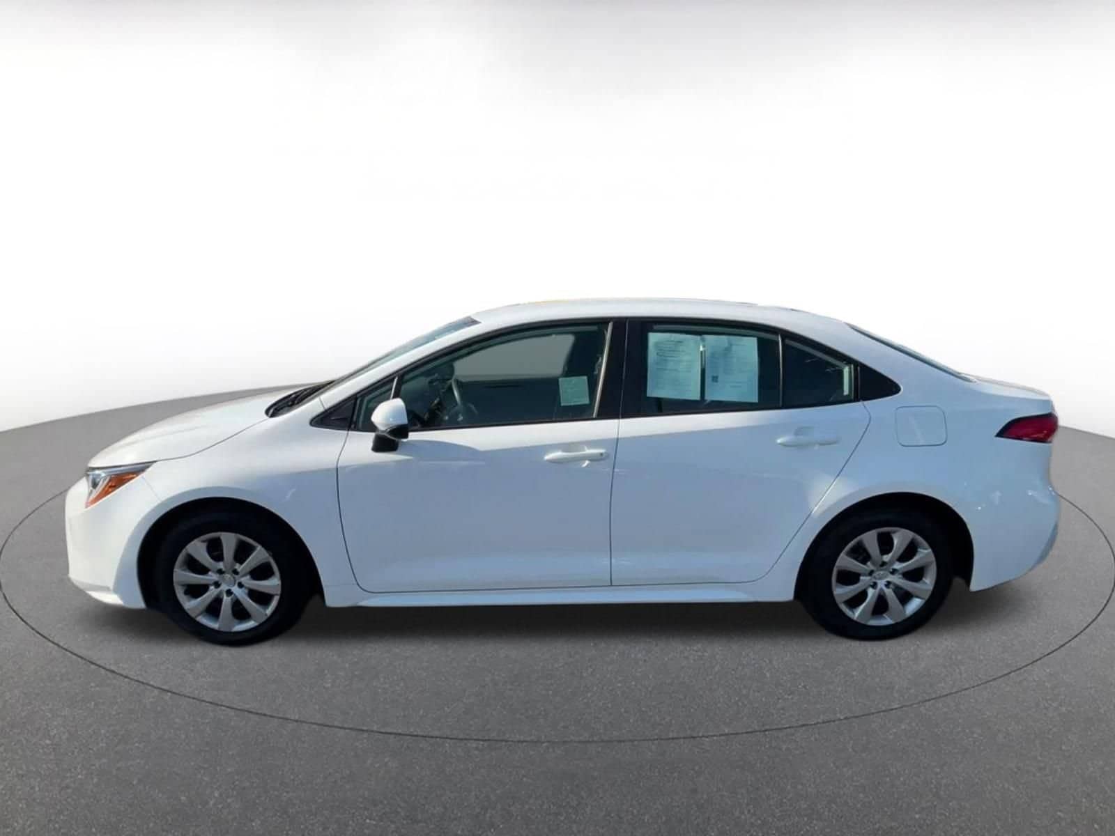 Thumbnail: 2025 Toyota Corolla - 9