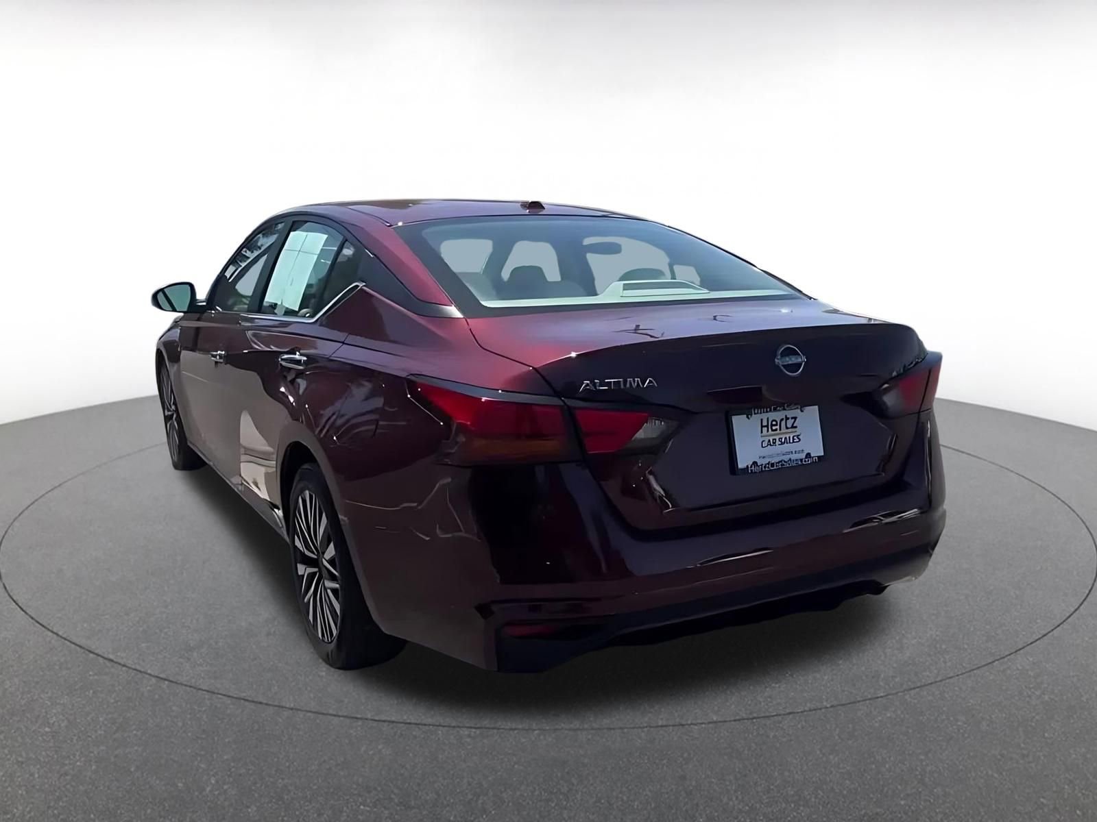 Thumbnail: 2025 Nissan Altima - 11