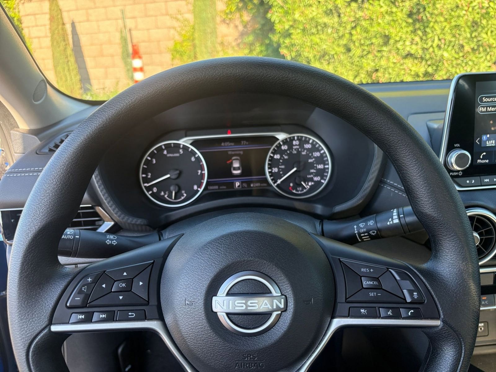 Thumbnail: 2025 Nissan Sentra - 25