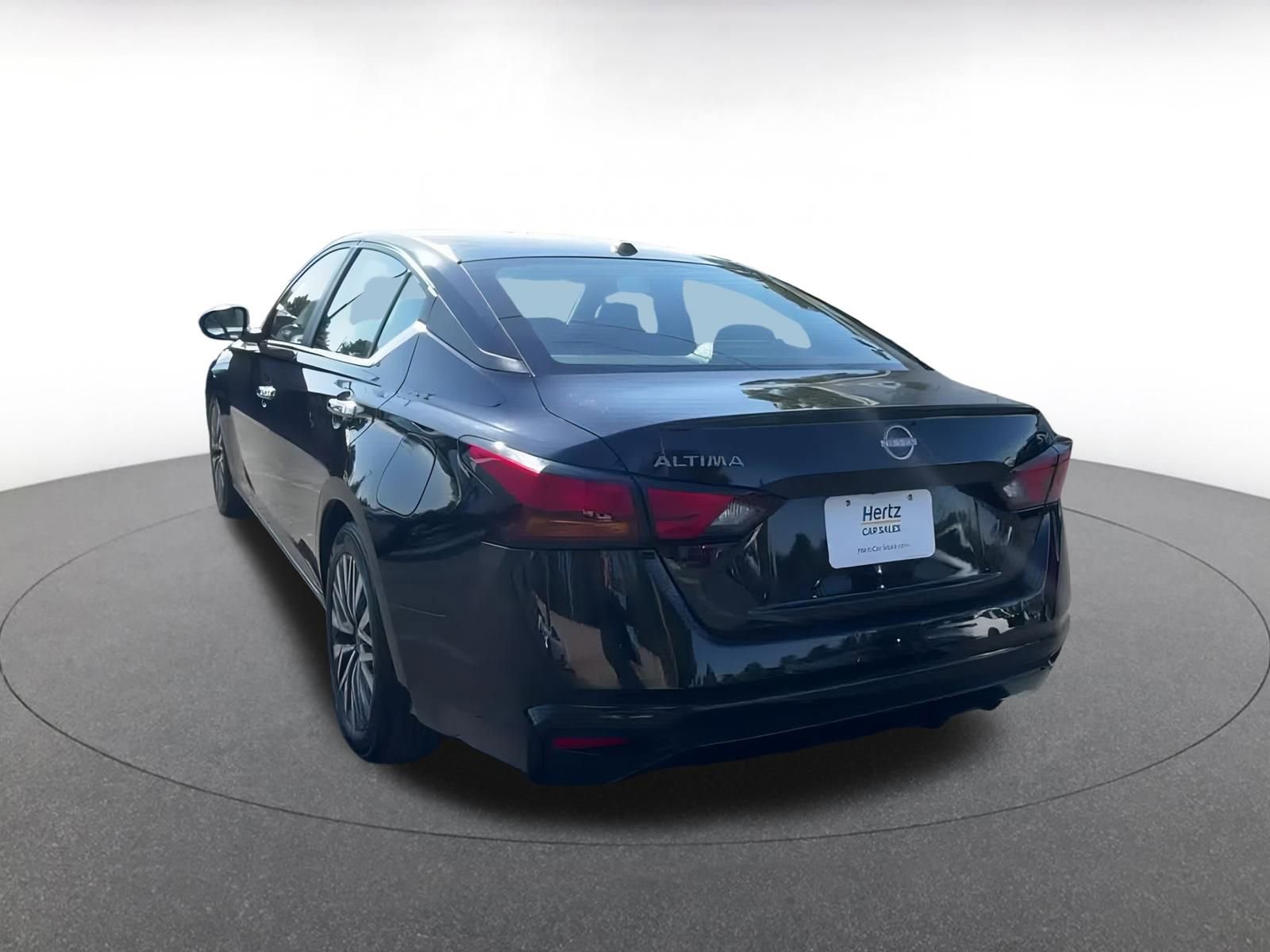 Thumbnail: 2024 Nissan Altima - 11