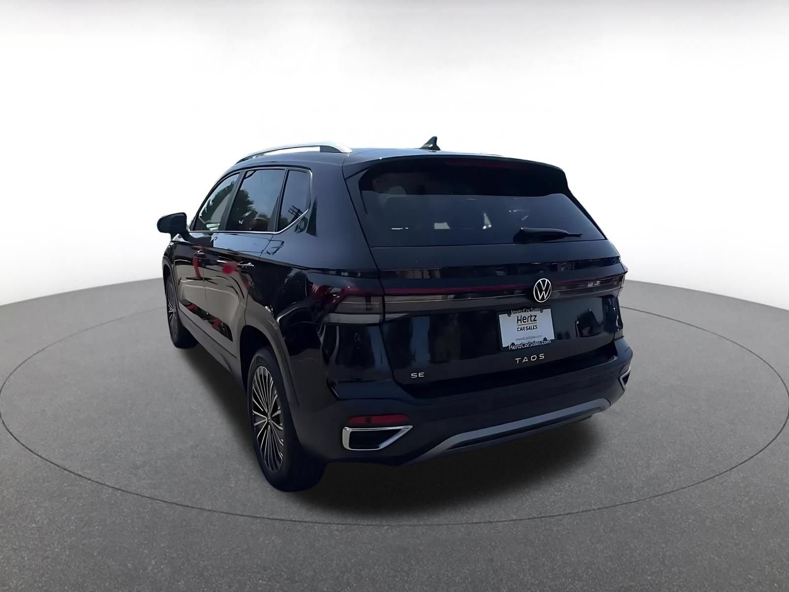 Thumbnail: 2026 Volkswagen Taos - 11