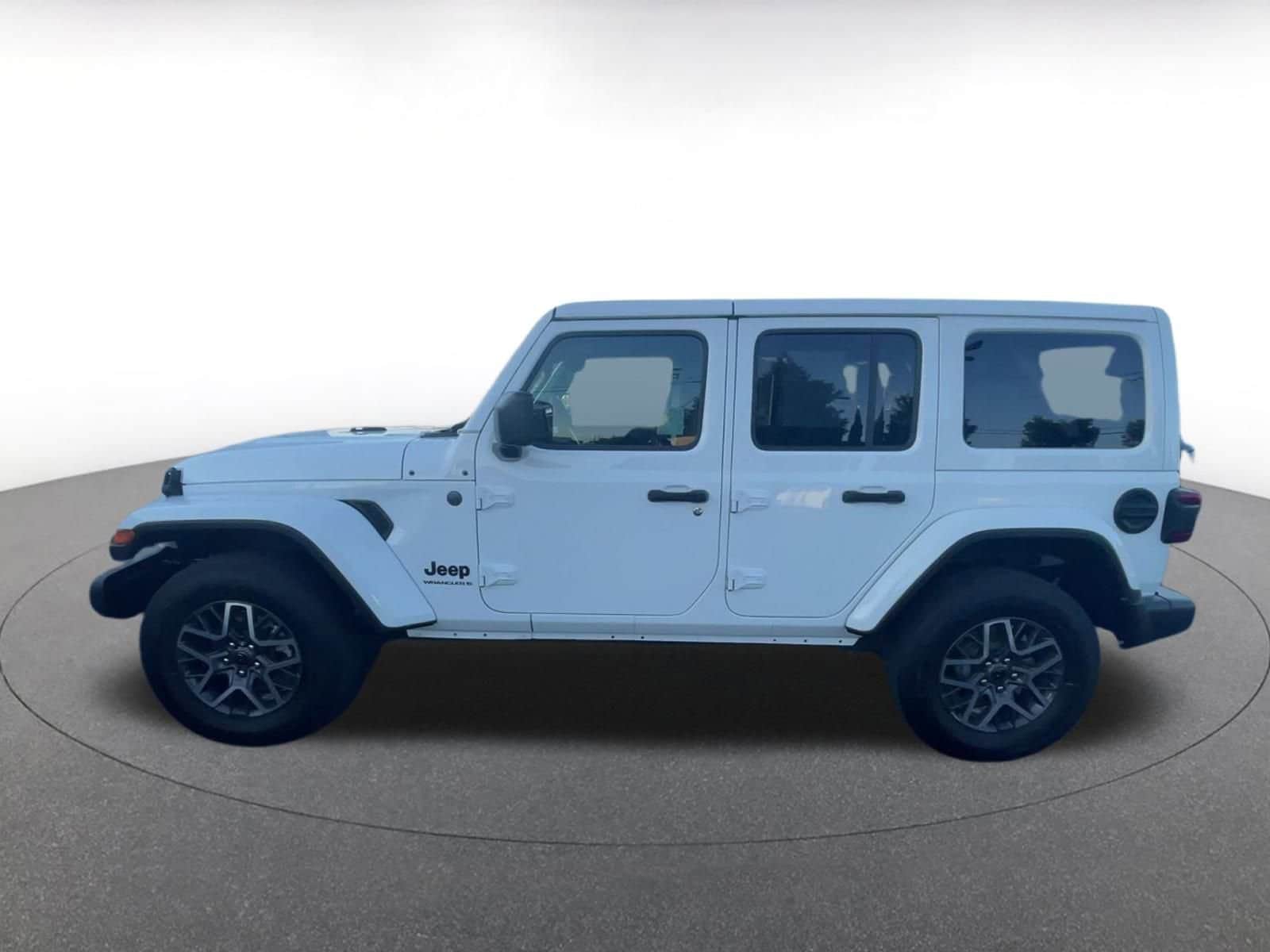 Thumbnail: 2025 Jeep Wrangler - 9