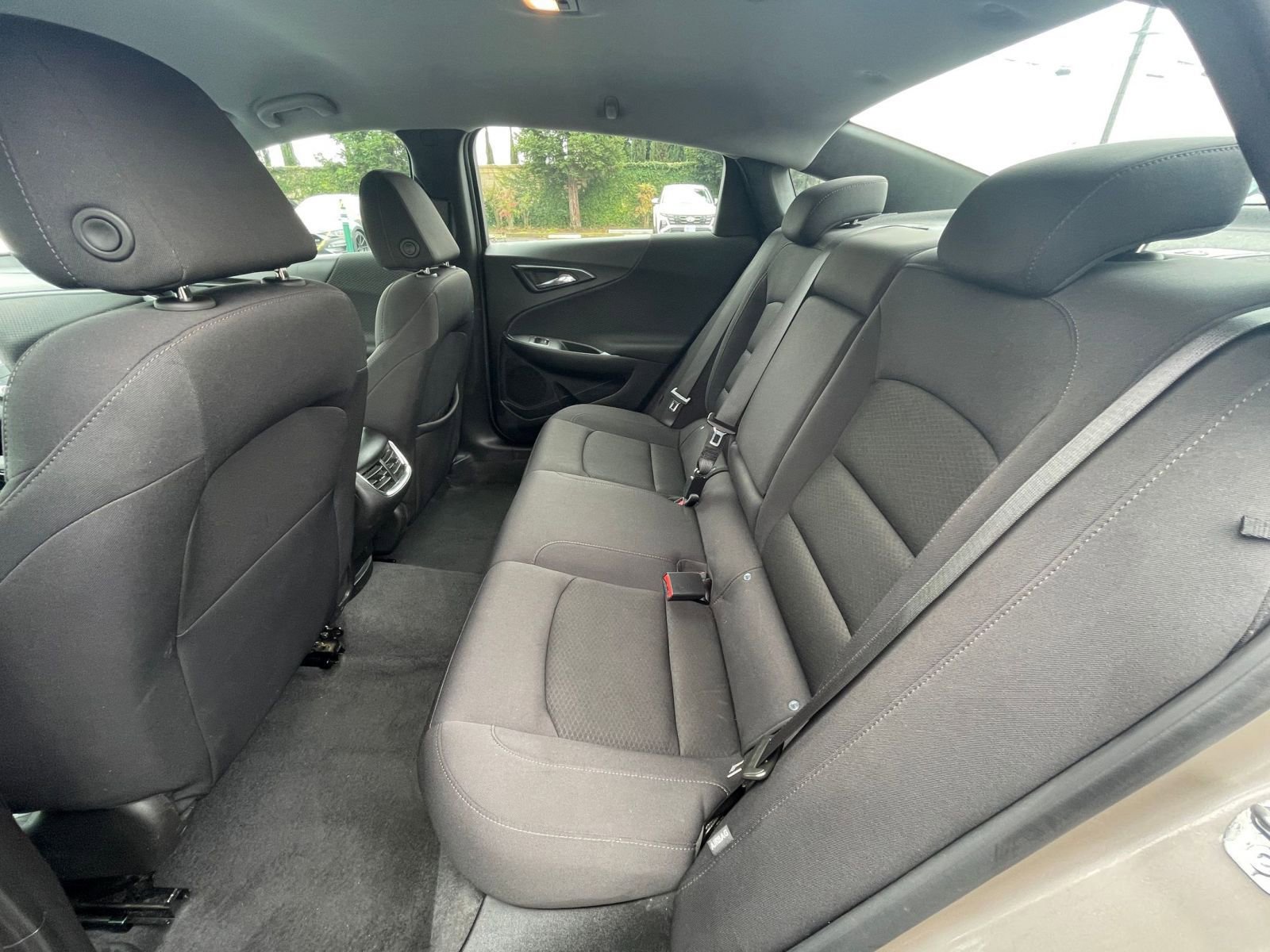 Thumbnail: 2023 Chevrolet Malibu - 21