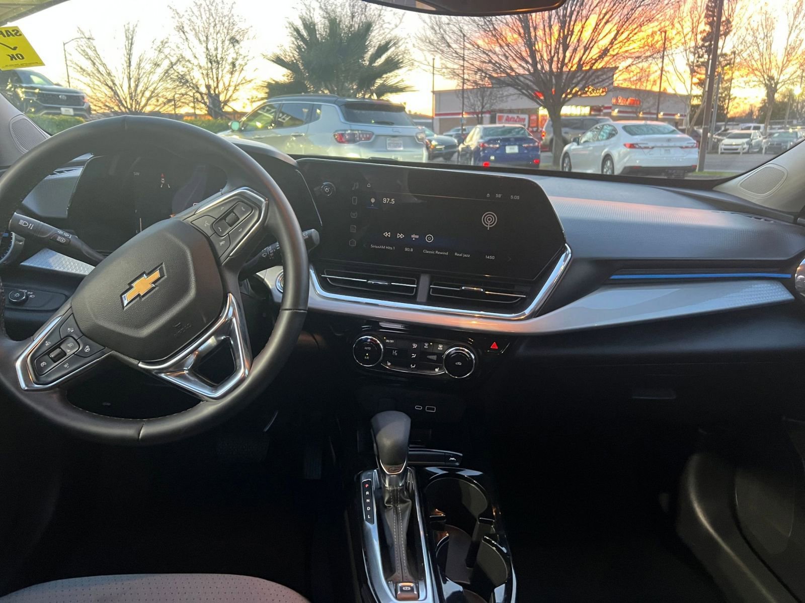 Thumbnail: 2025 Chevrolet Trax - 33