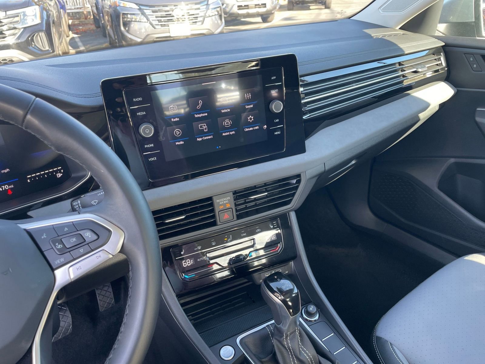 Thumbnail: 2025 Volkswagen Jetta - 18