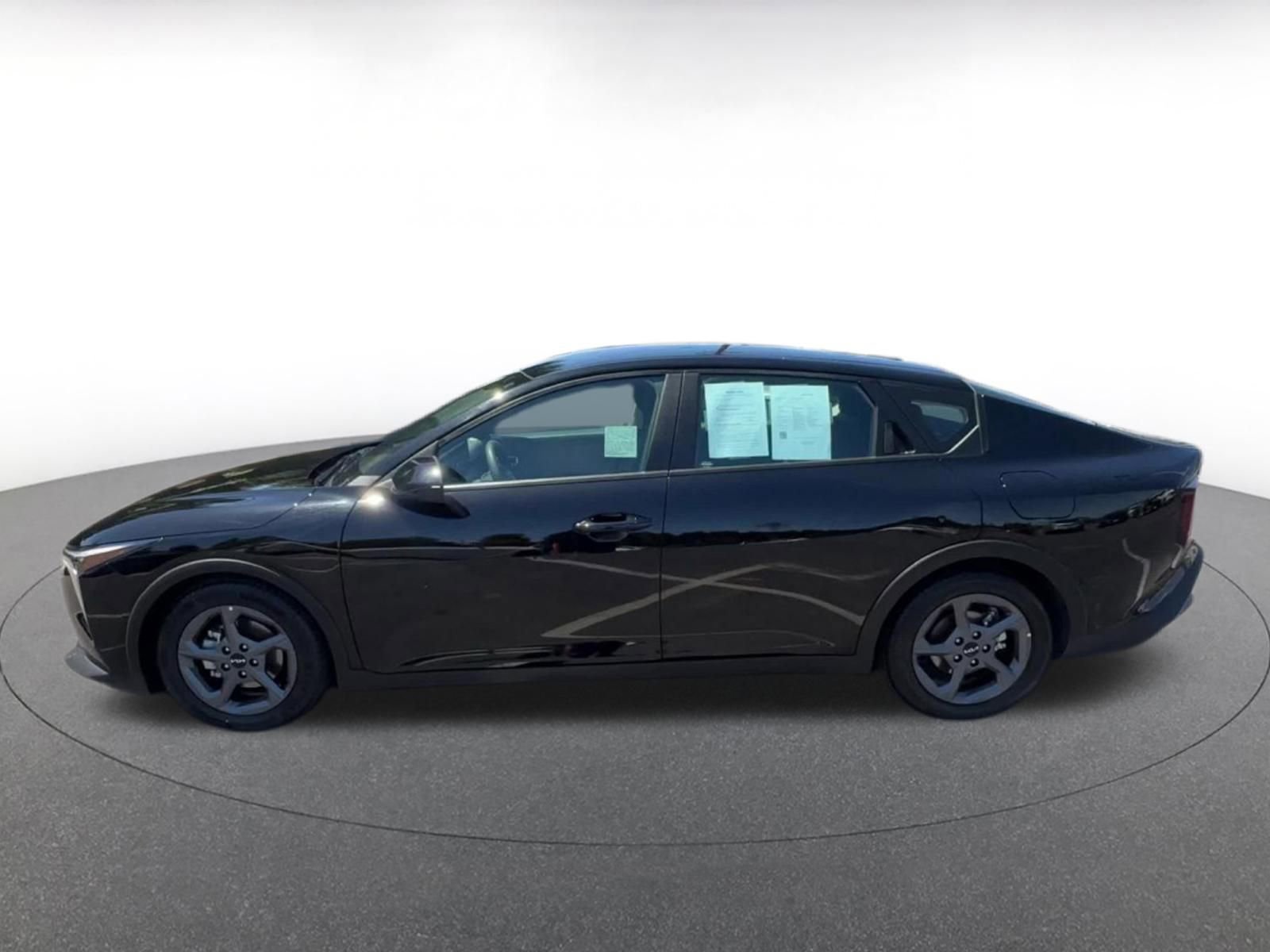 Thumbnail: 2025 Kia K4 - 9