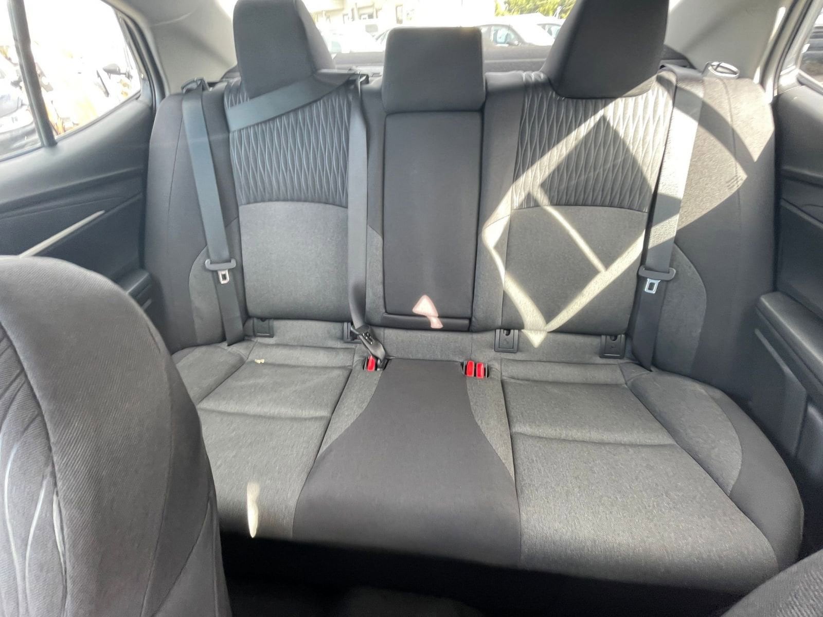 Thumbnail: 2025 Toyota Camry - 32