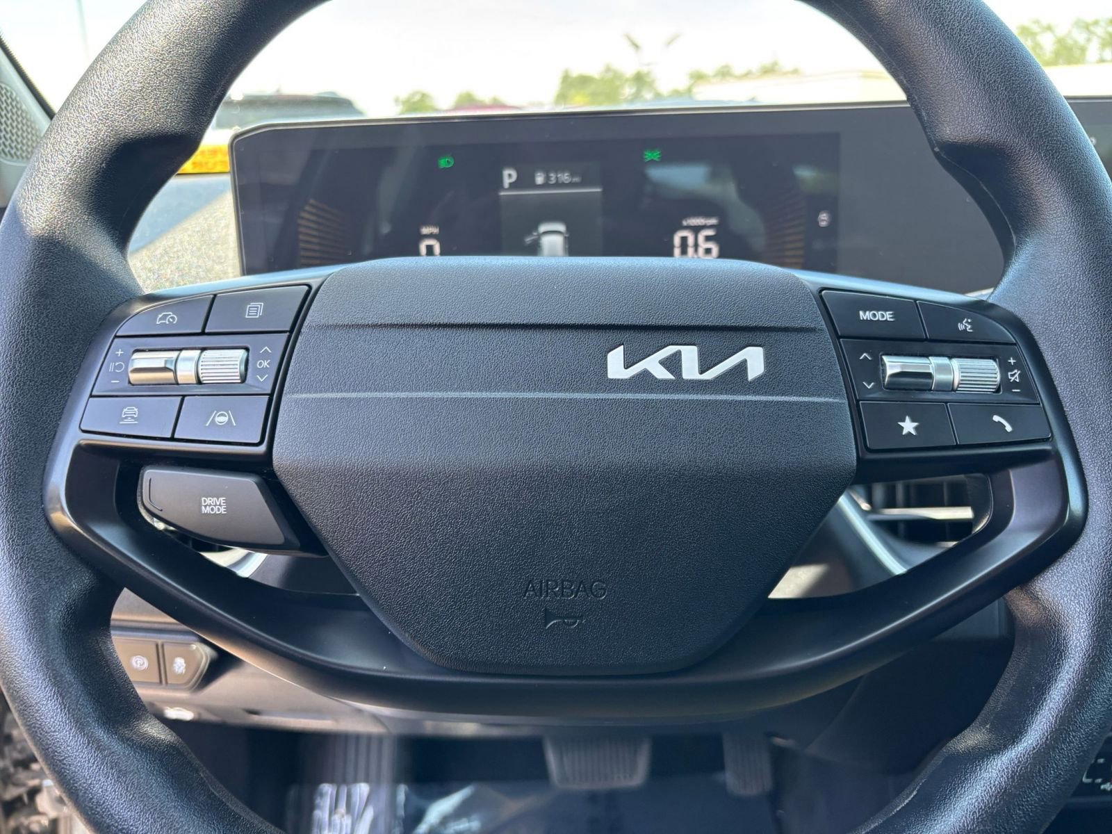 Thumbnail: 2025 Kia K4 - 27