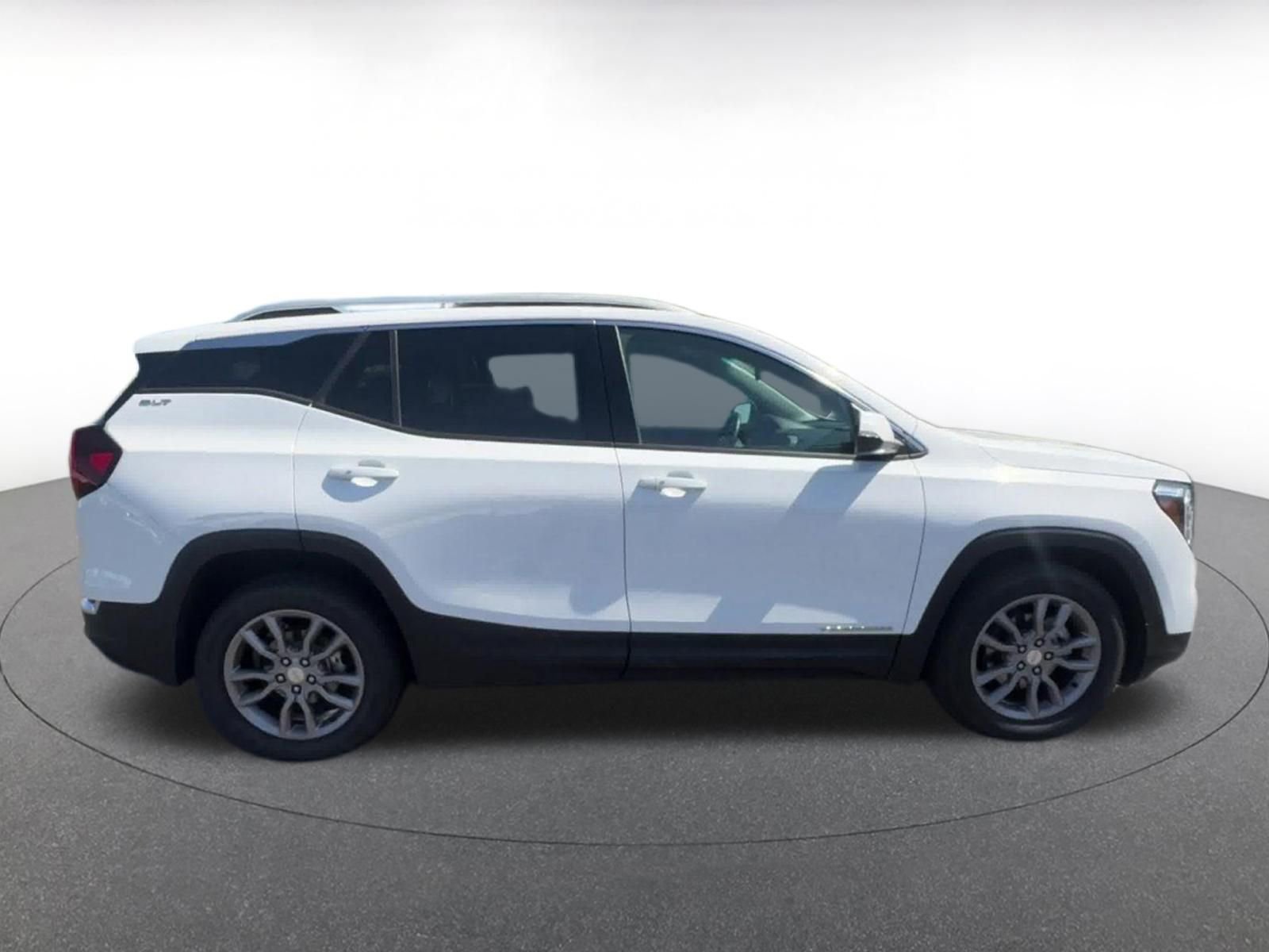 Thumbnail: 2024 GMC Terrain - 16