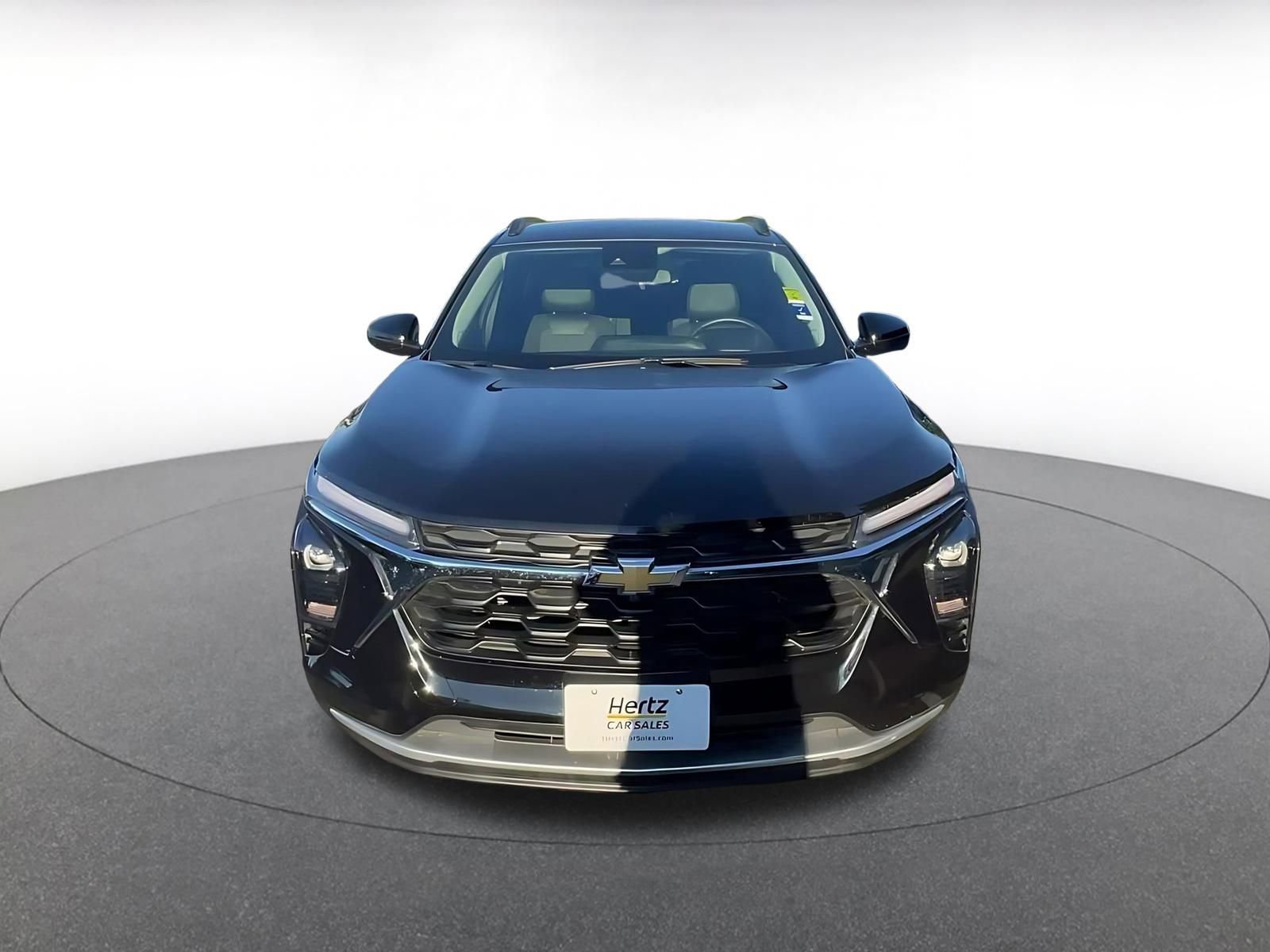 Thumbnail: 2025 Chevrolet Trax - 4