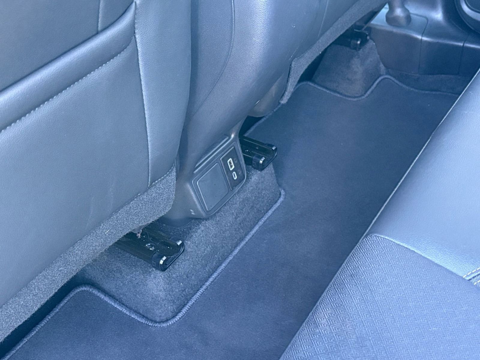 Thumbnail: 2025 Buick Encore GX - 23