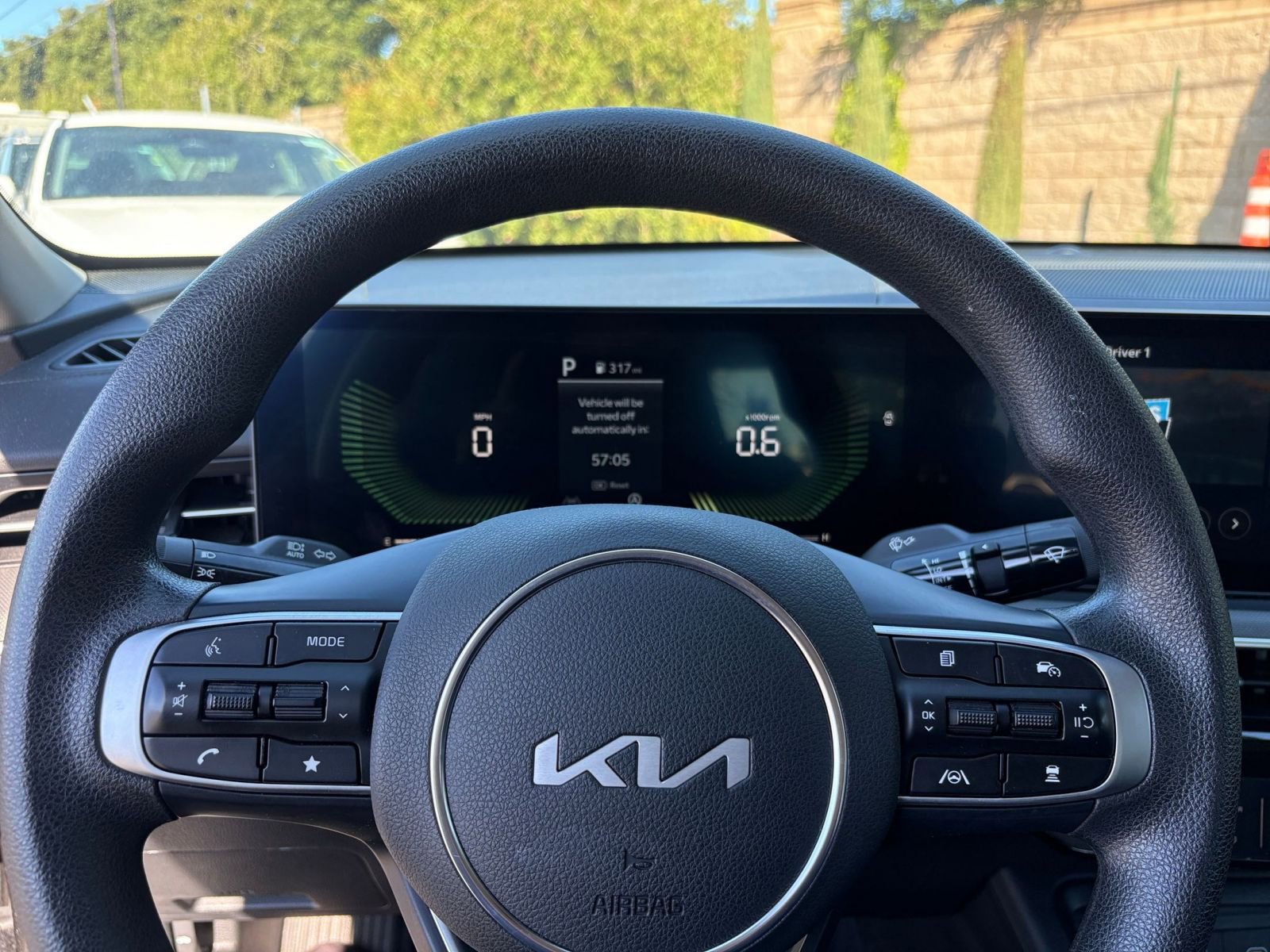 Thumbnail: 2025 Kia K5 - 27