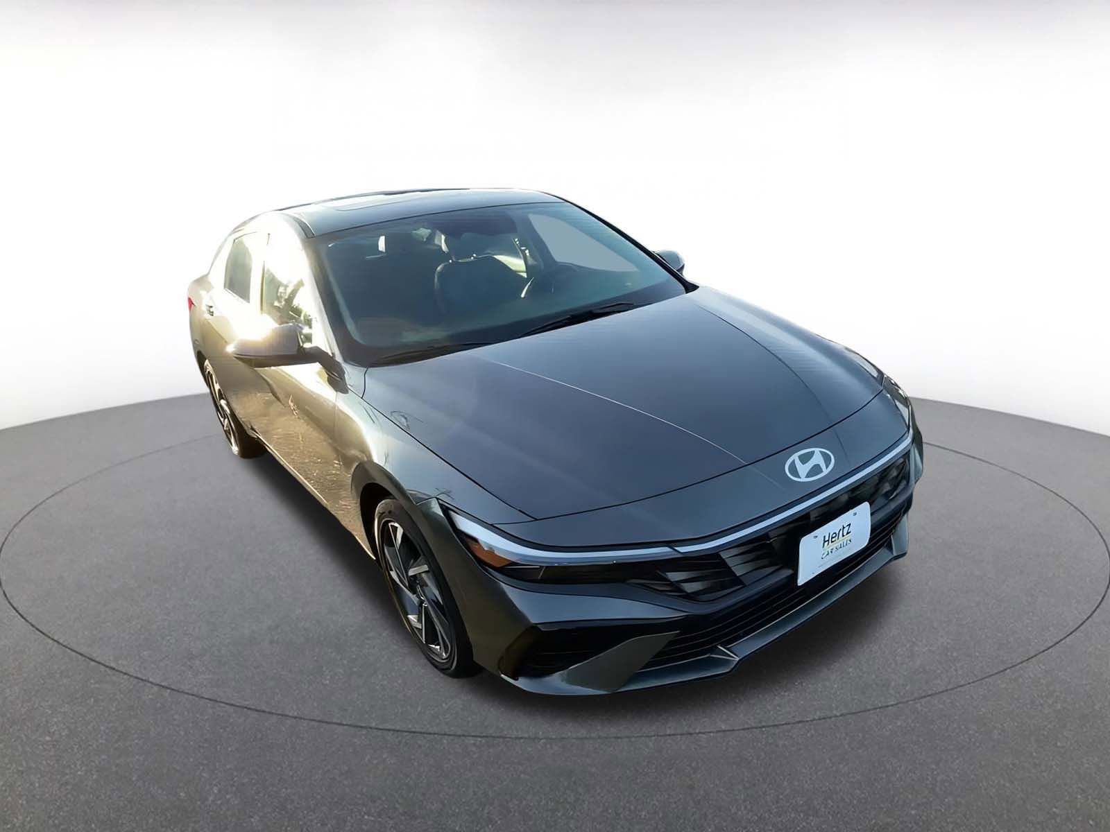 Thumbnail: 2025 Hyundai Elantra - 3