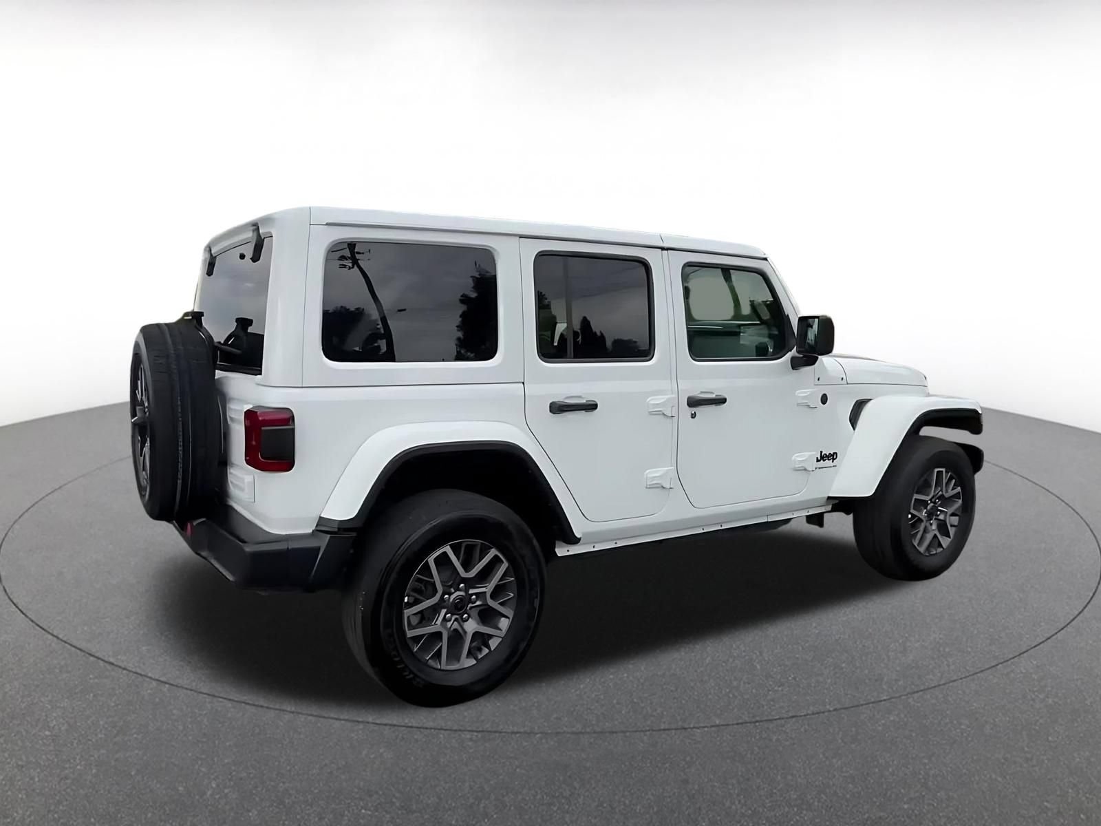 Thumbnail: 2025 Jeep Wrangler - 15