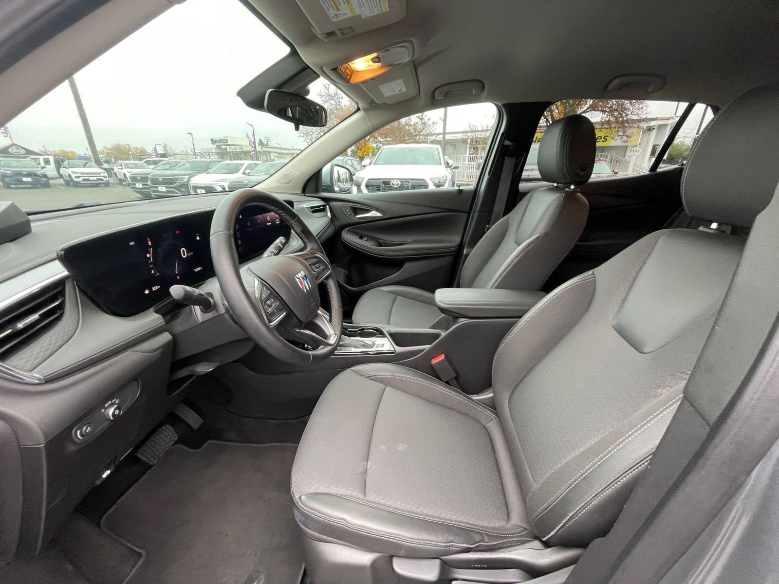 Thumbnail: 2025 Buick Encore GX - 27