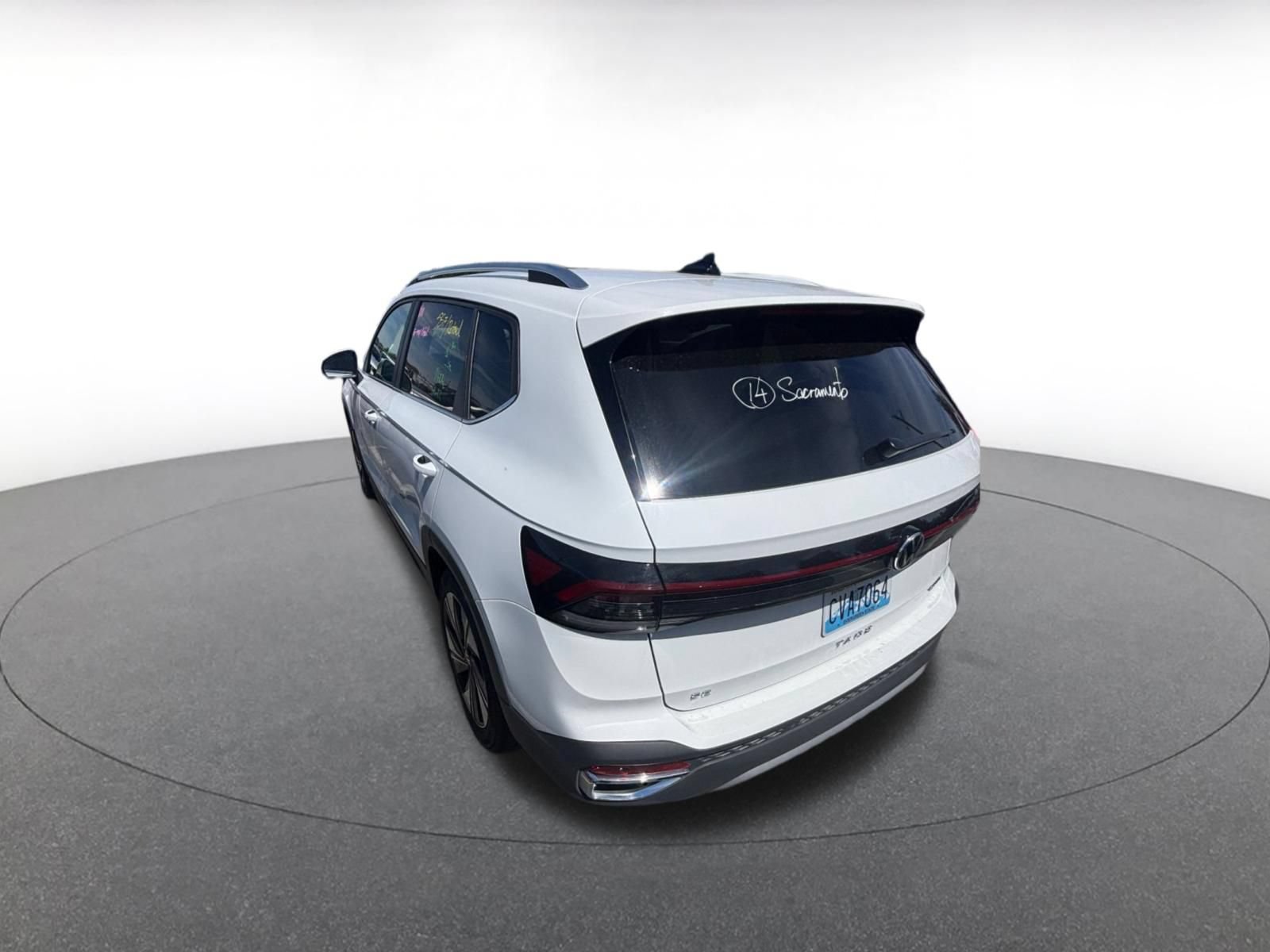Thumbnail: 2026 Volkswagen Taos - 12