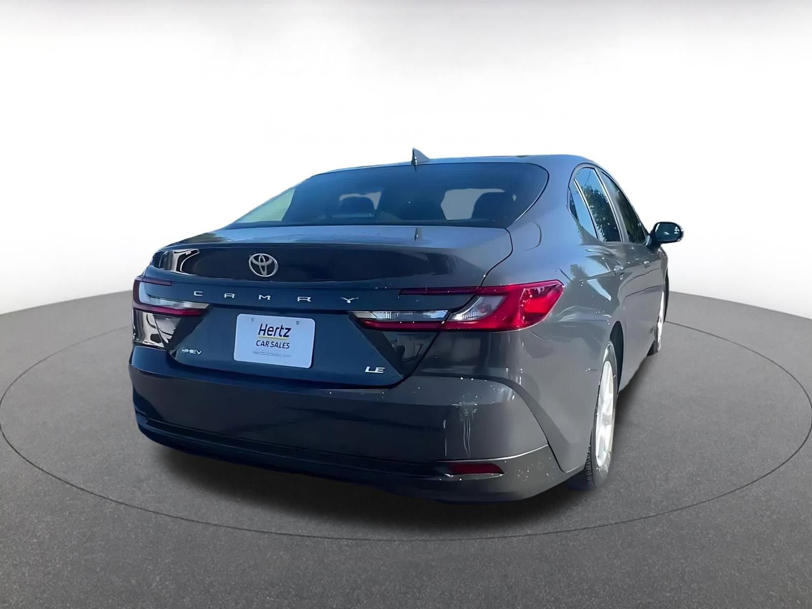 Thumbnail: 2025 Toyota Camry - 15