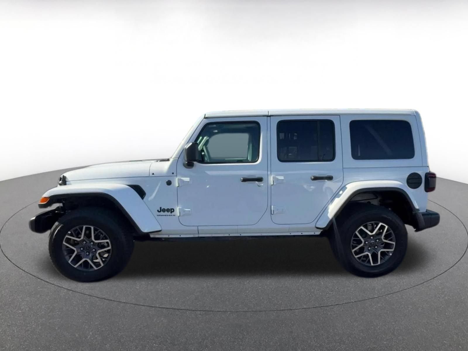 Thumbnail: 2025 Jeep Wrangler - 9