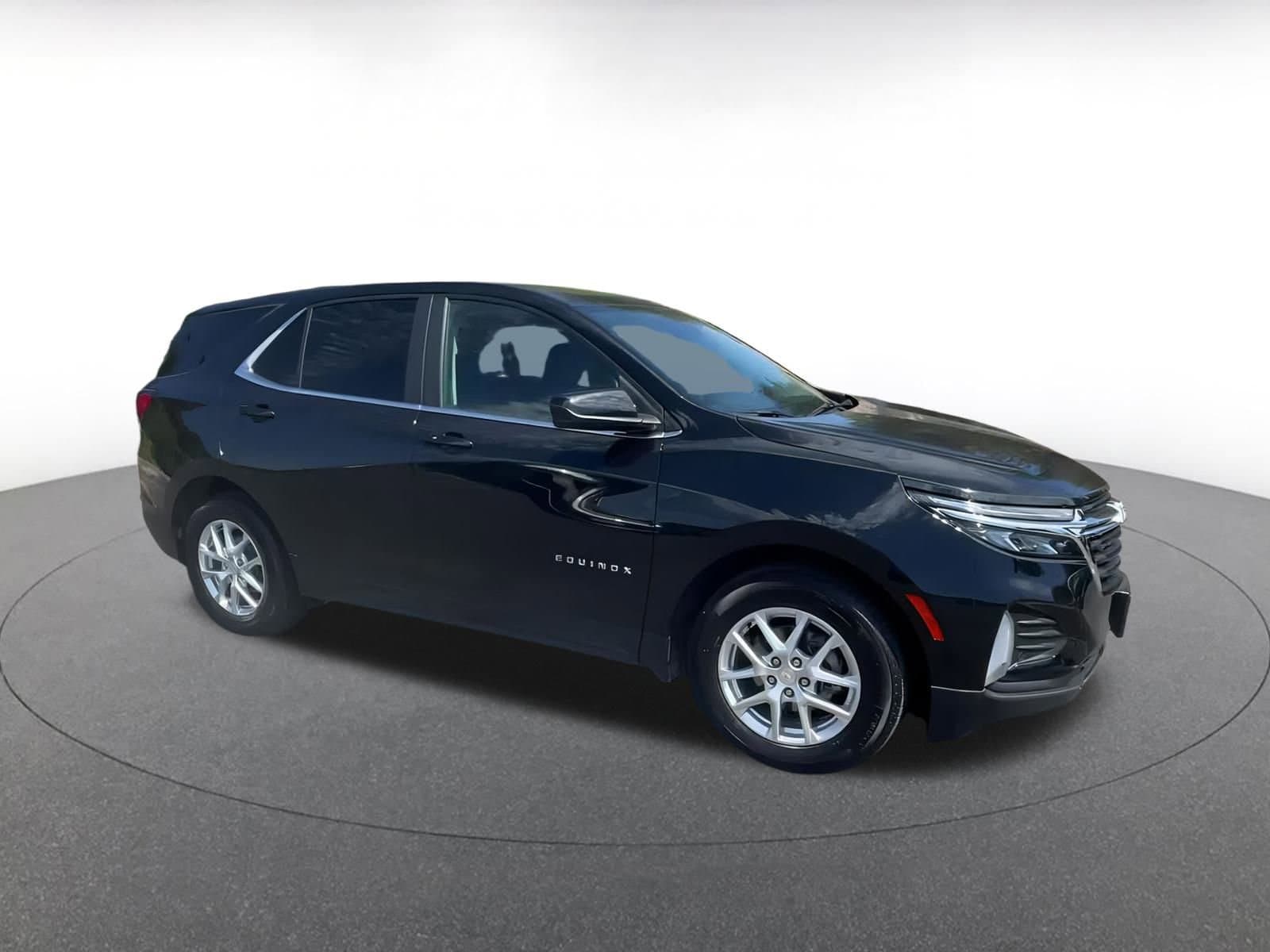 Thumbnail: 2024 Chevrolet Equinox - 2