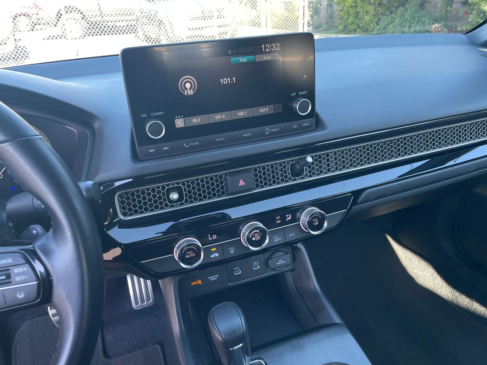 Thumbnail: 2025 Honda Civic - 18