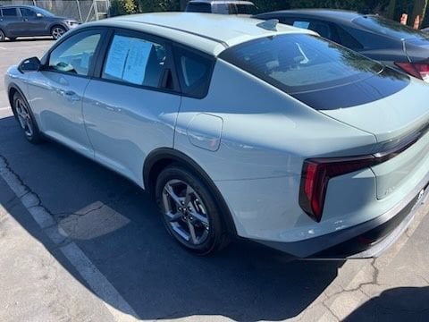 Thumbnail: 2025 Kia K4 - 4