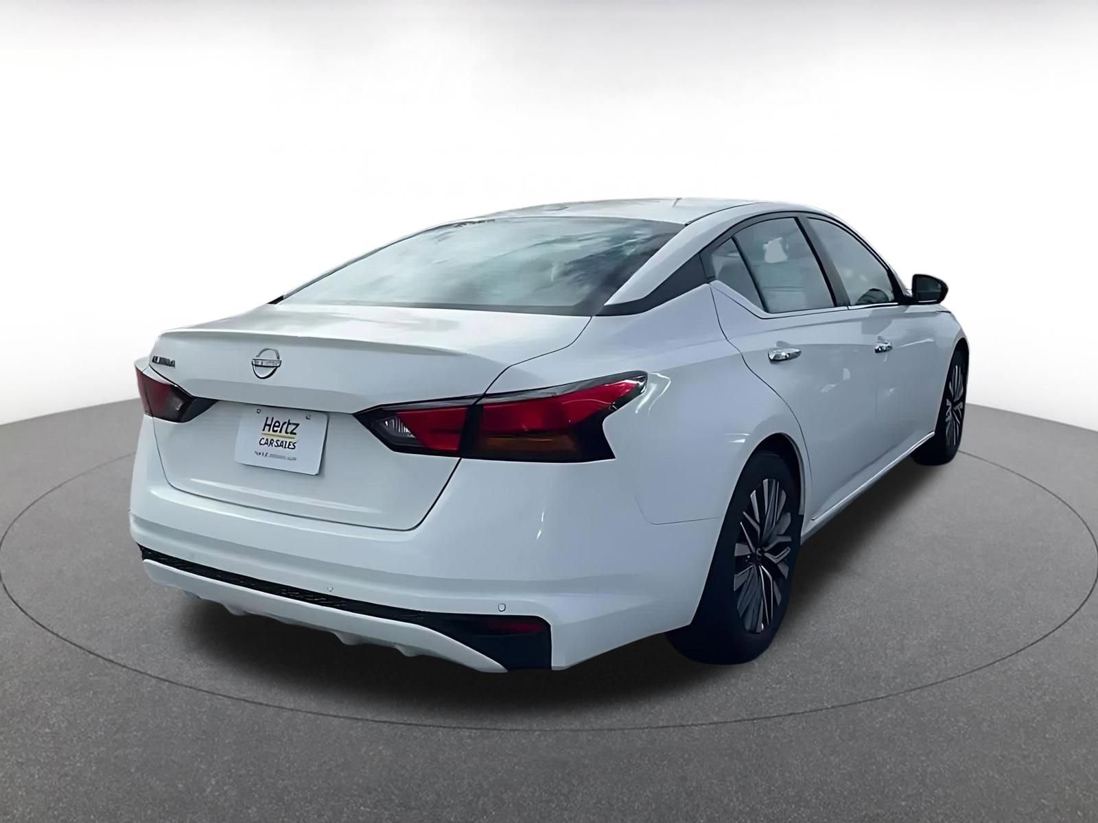 Thumbnail: 2025 Nissan Altima - 14