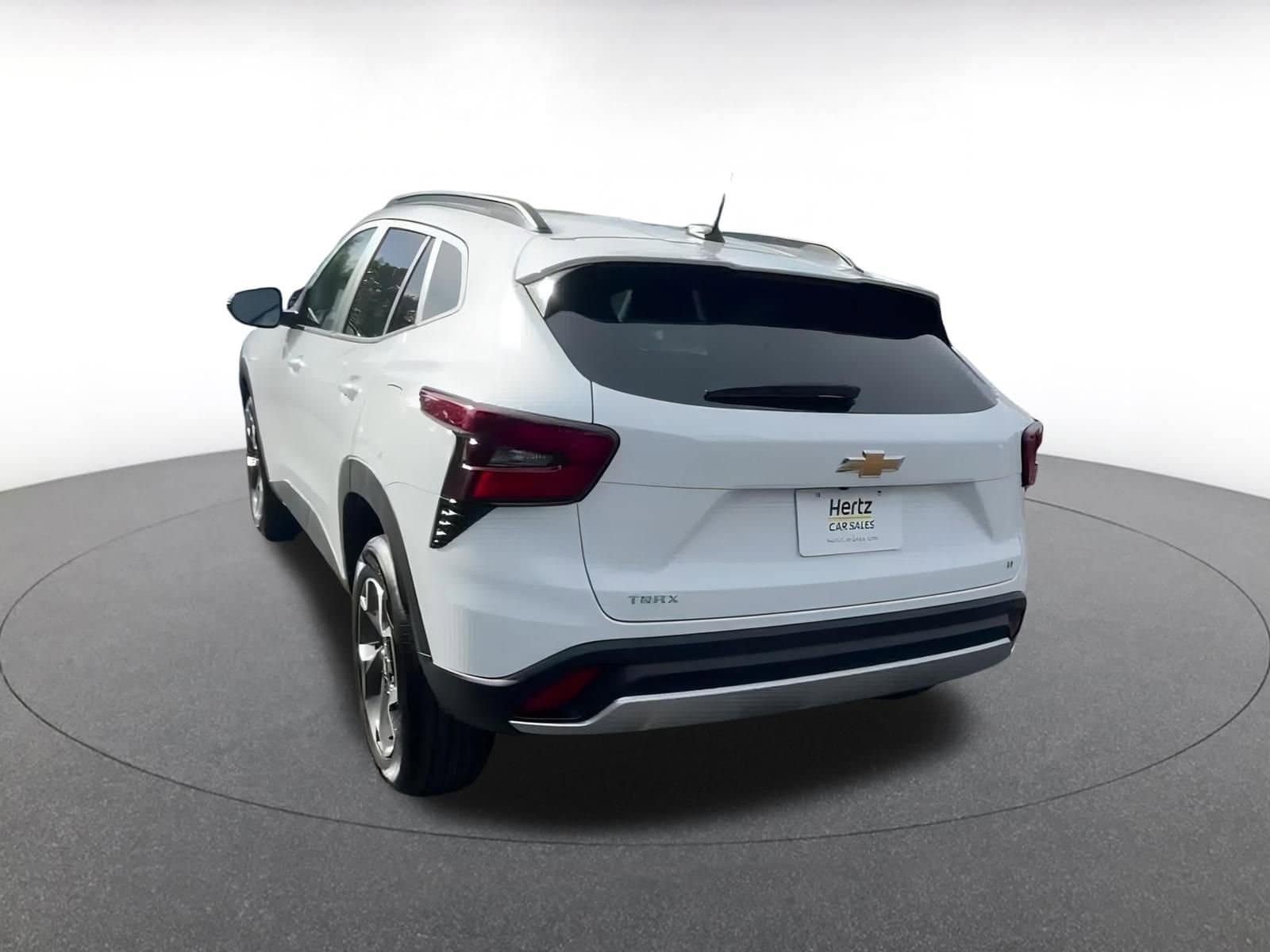 Thumbnail: 2025 Chevrolet Trax - 11