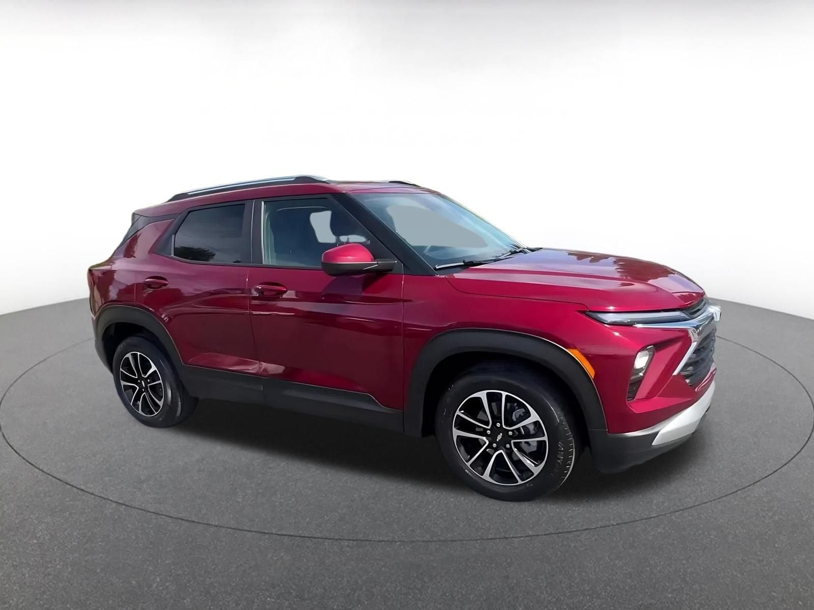 Thumbnail: 2025 Chevrolet TrailBlazer - 2