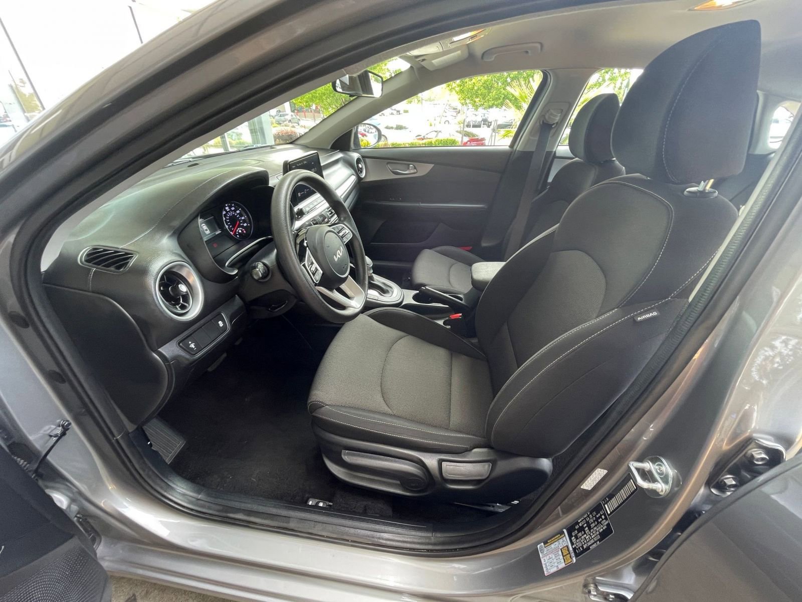 2024 Kia Forte LXS 23