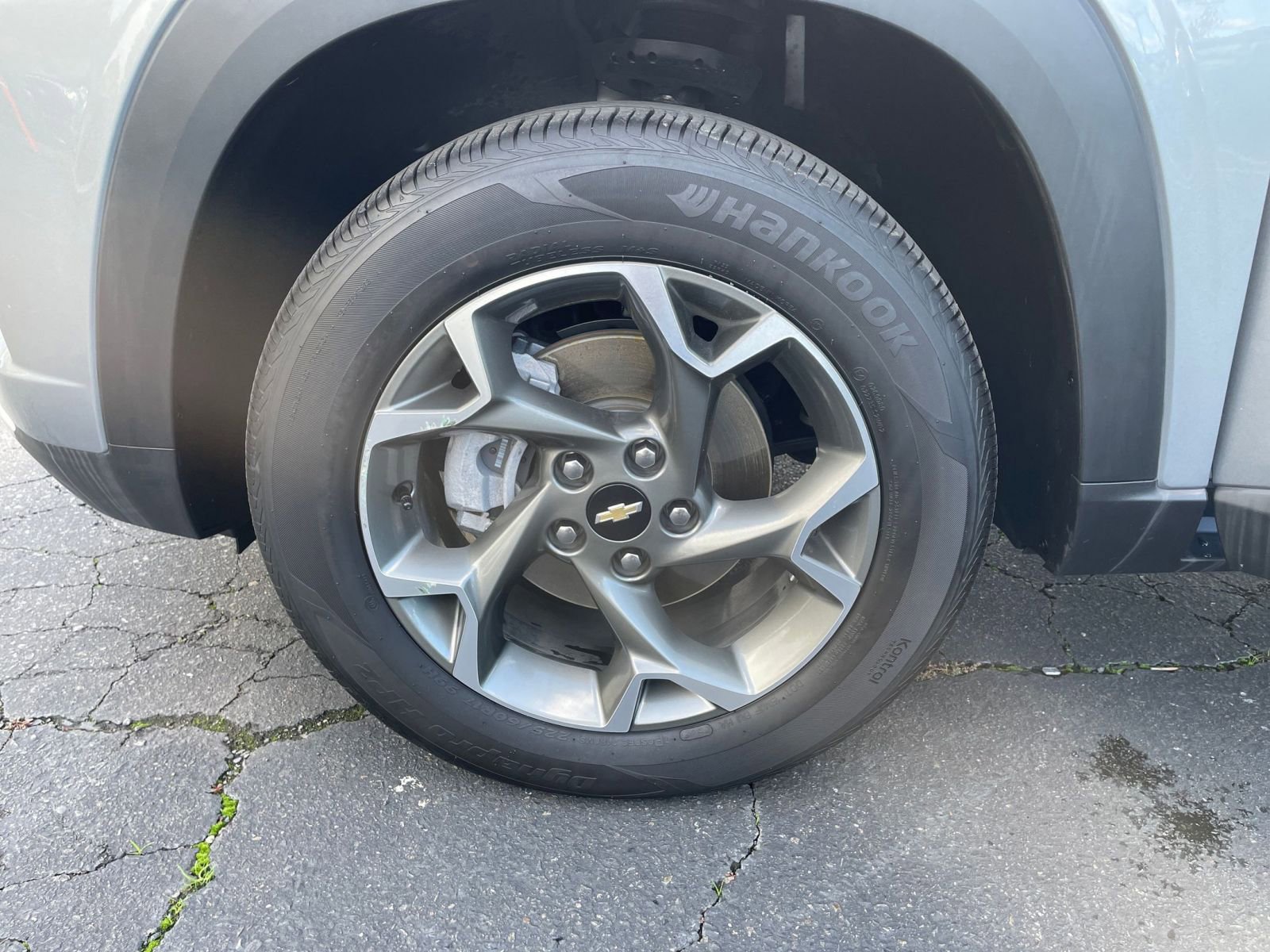 Thumbnail: 2025 Chevrolet Trax - 23