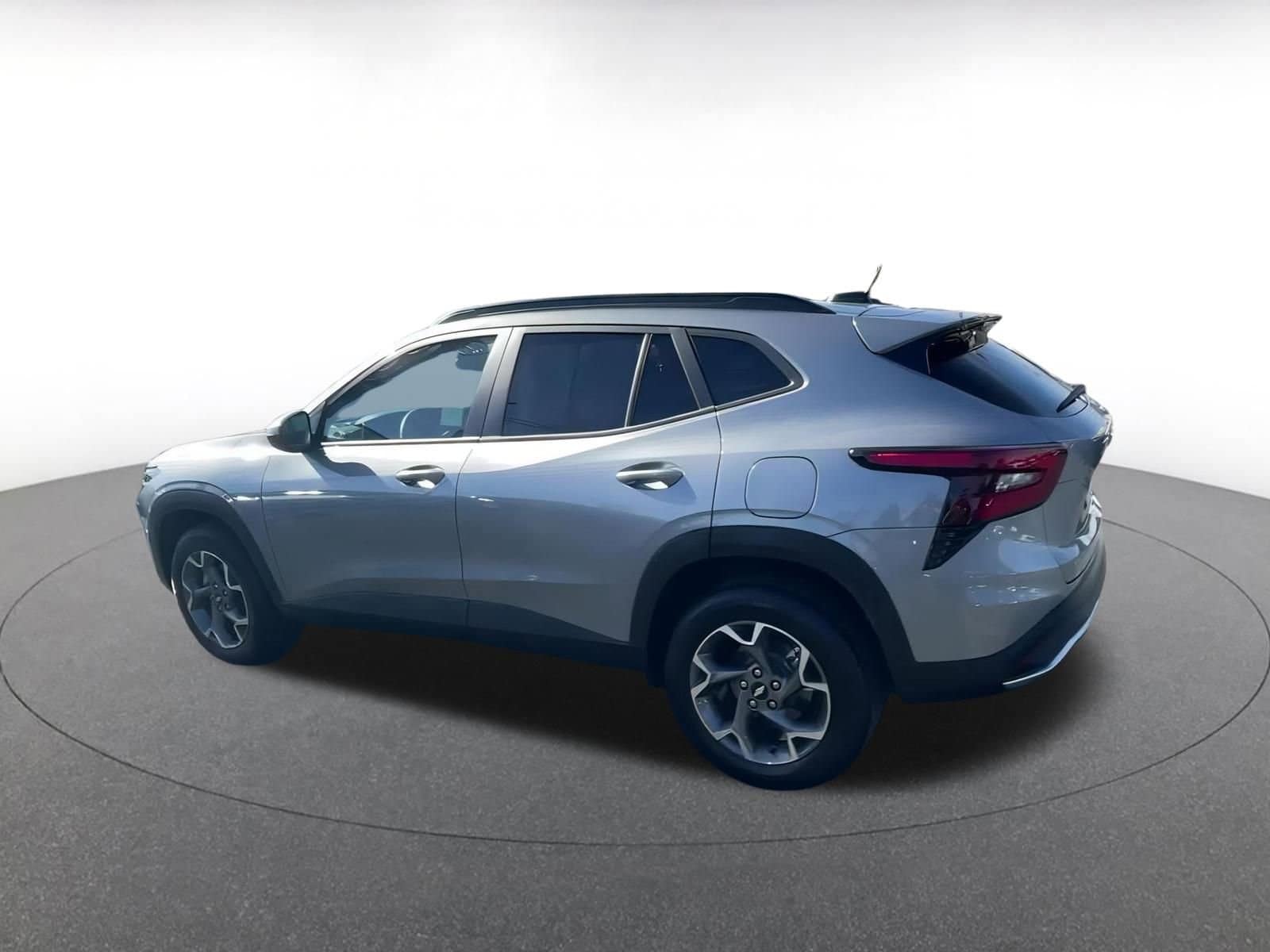 Thumbnail: 2025 Chevrolet Trax - 10