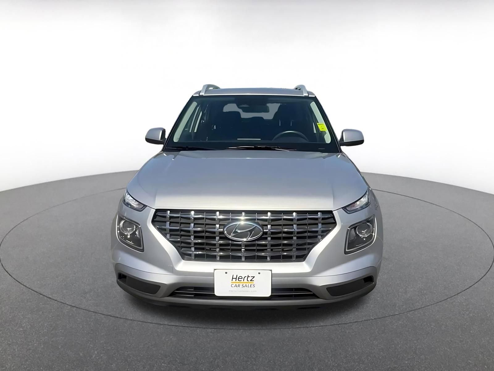 Thumbnail: 2025 Hyundai Venue - 4