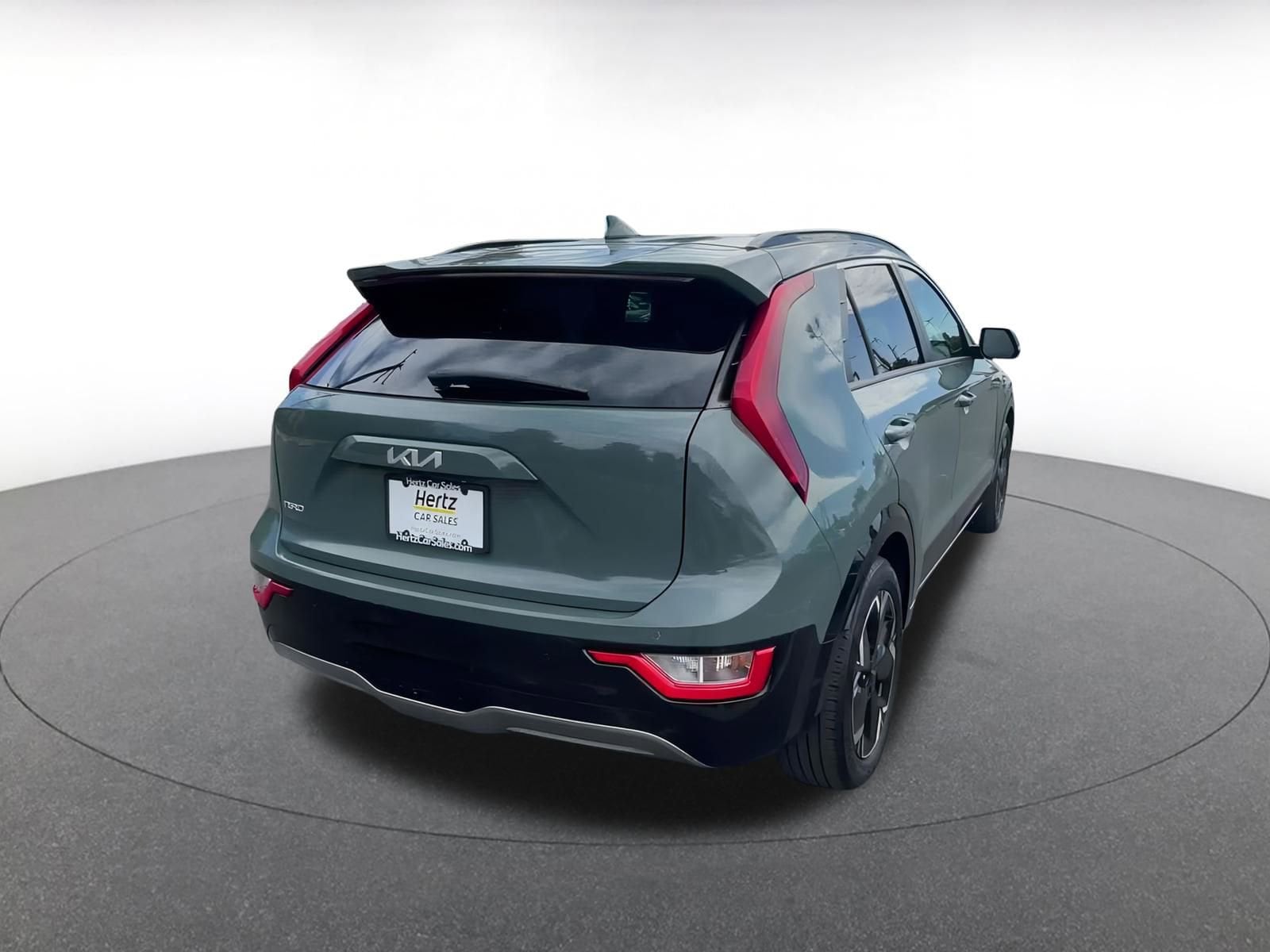 Thumbnail: 2023 Kia Niro - 13