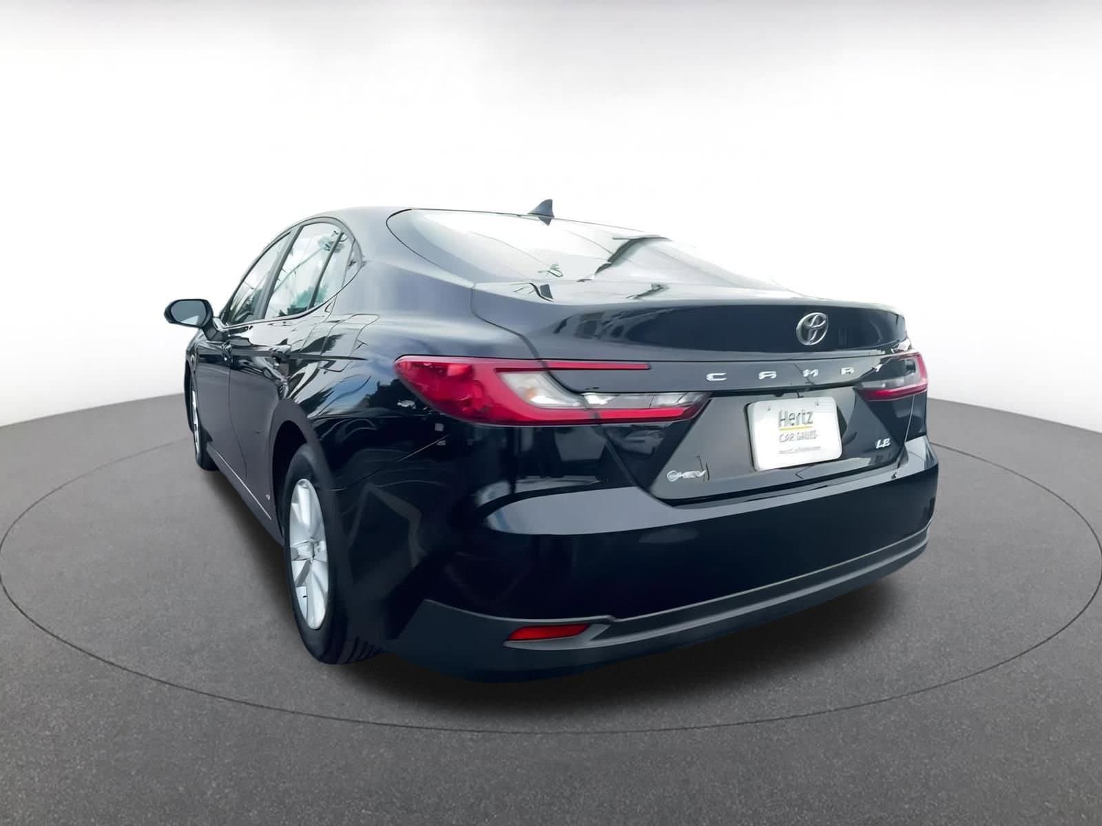 Thumbnail: 2025 Toyota Camry - 11