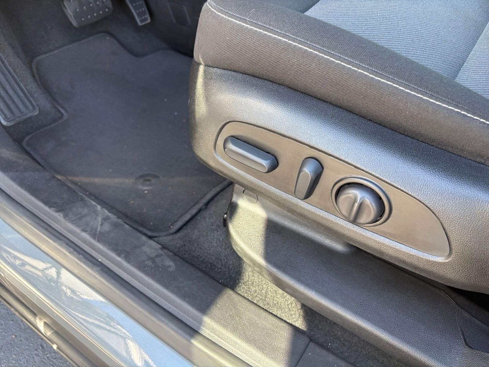 Thumbnail: 2025 Chevrolet Blazer - 23