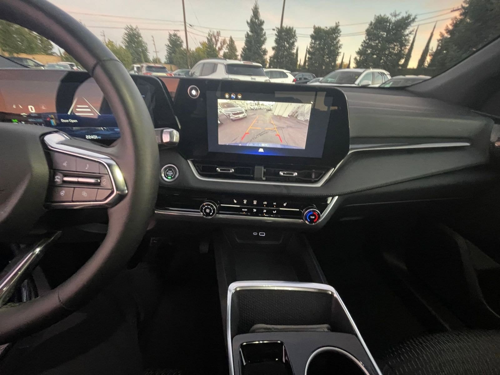 Thumbnail: 2025 Chevrolet Equinox - 18