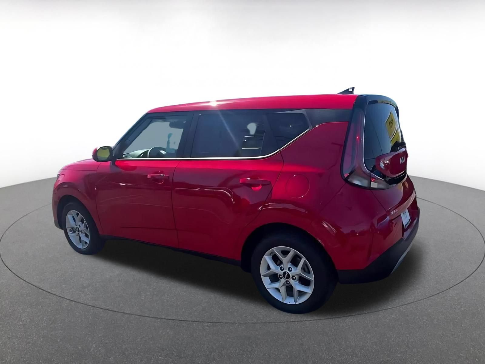 Thumbnail: 2025 Kia Soul - 10
