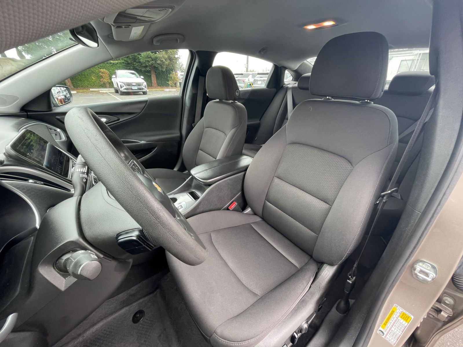 Thumbnail: 2023 Chevrolet Malibu - 31