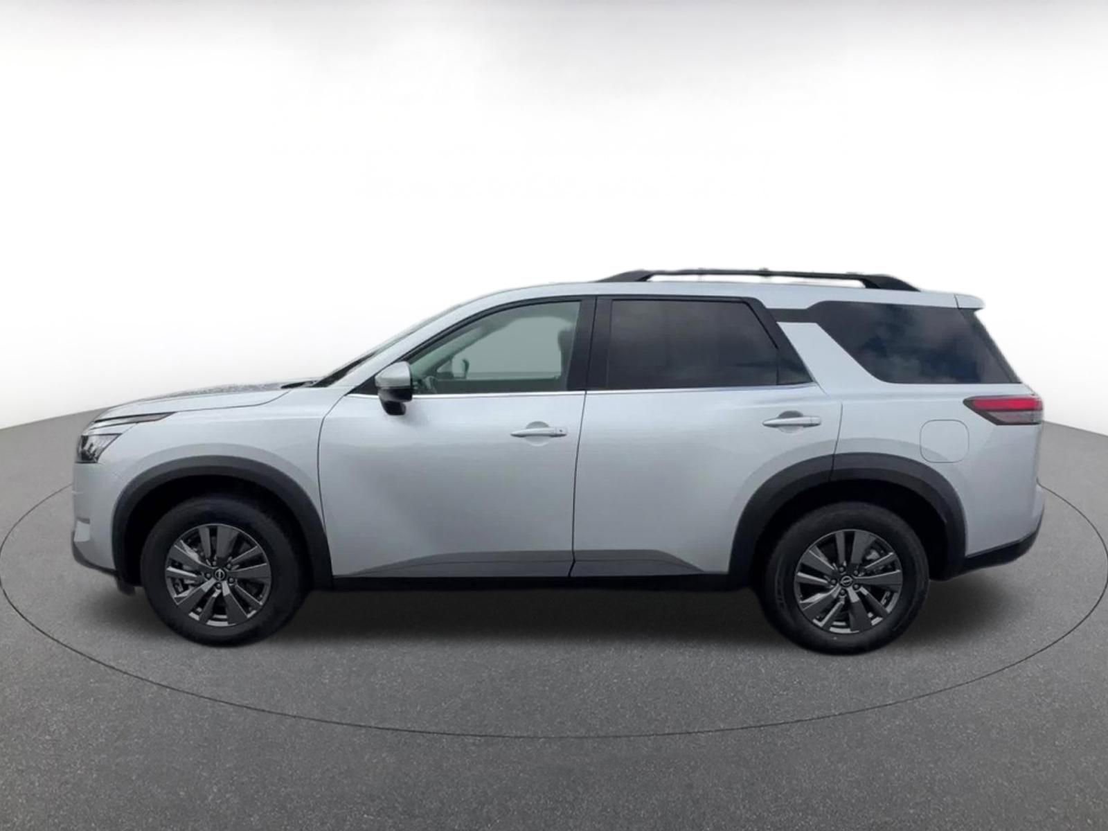 Thumbnail: 2025 Nissan Pathfinder - 9