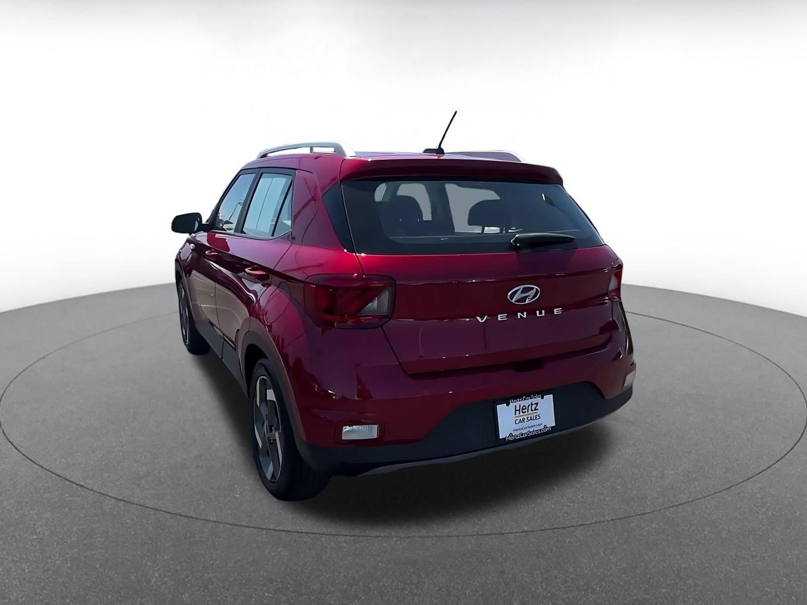 Thumbnail: 2025 Hyundai Venue - 9