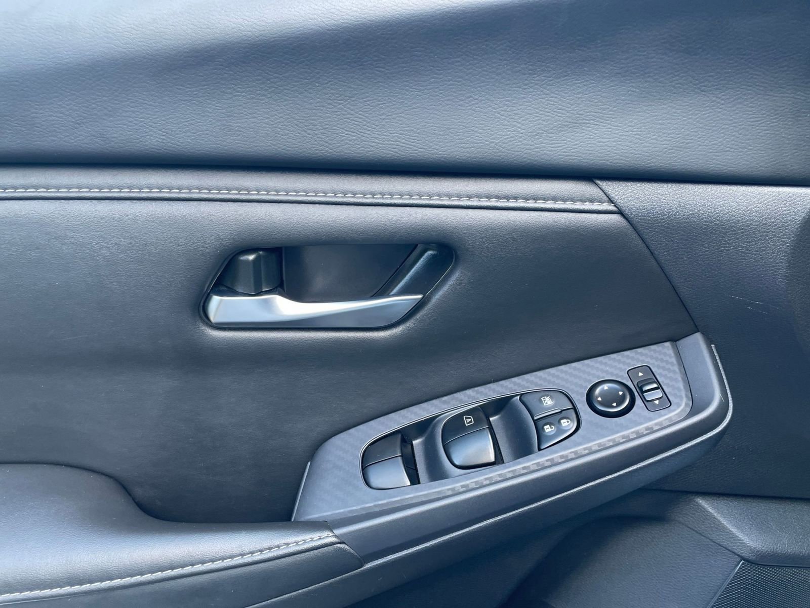 Thumbnail: 2025 Nissan Sentra - 18