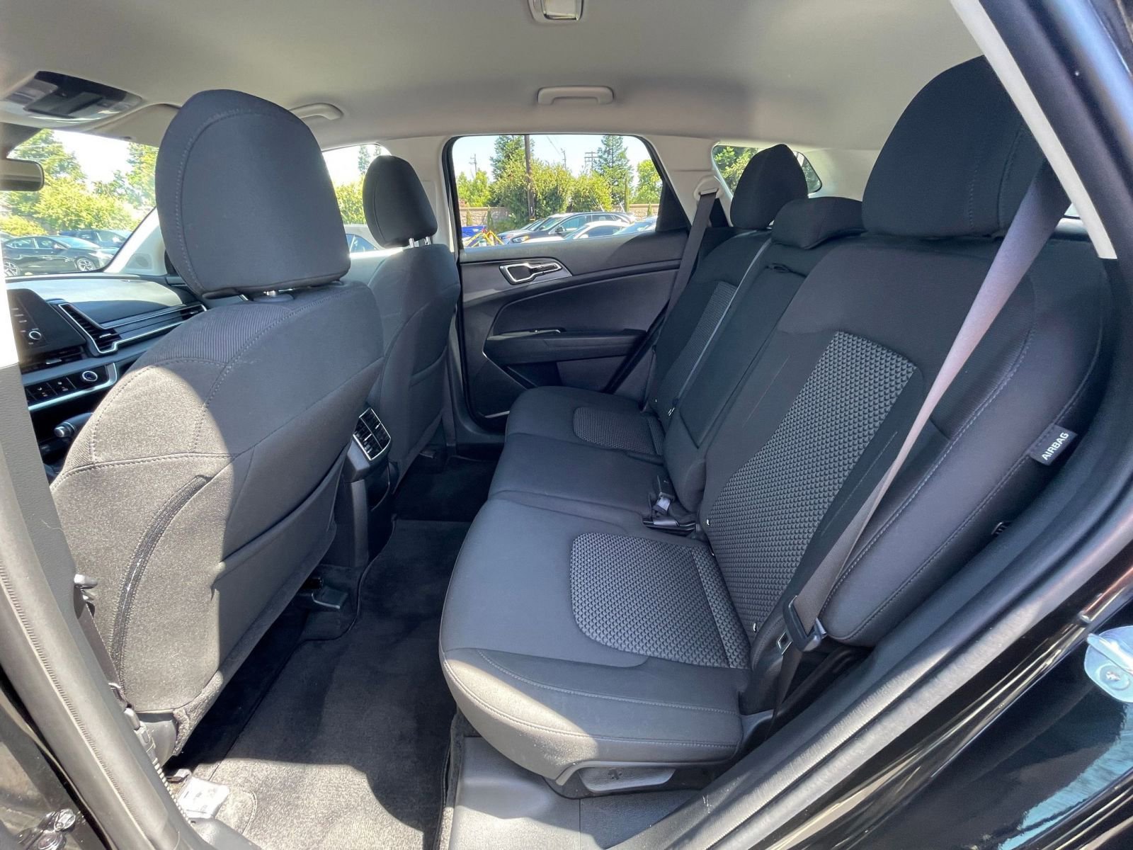 Thumbnail: 2024 Kia Sportage - 24