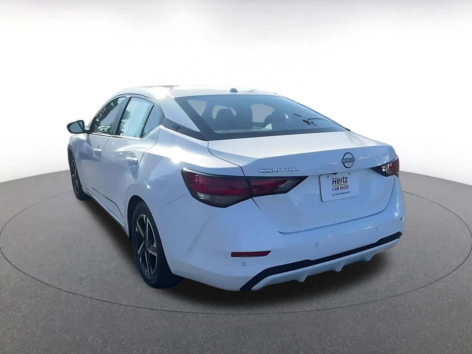 Thumbnail: 2025 Nissan Sentra - 11